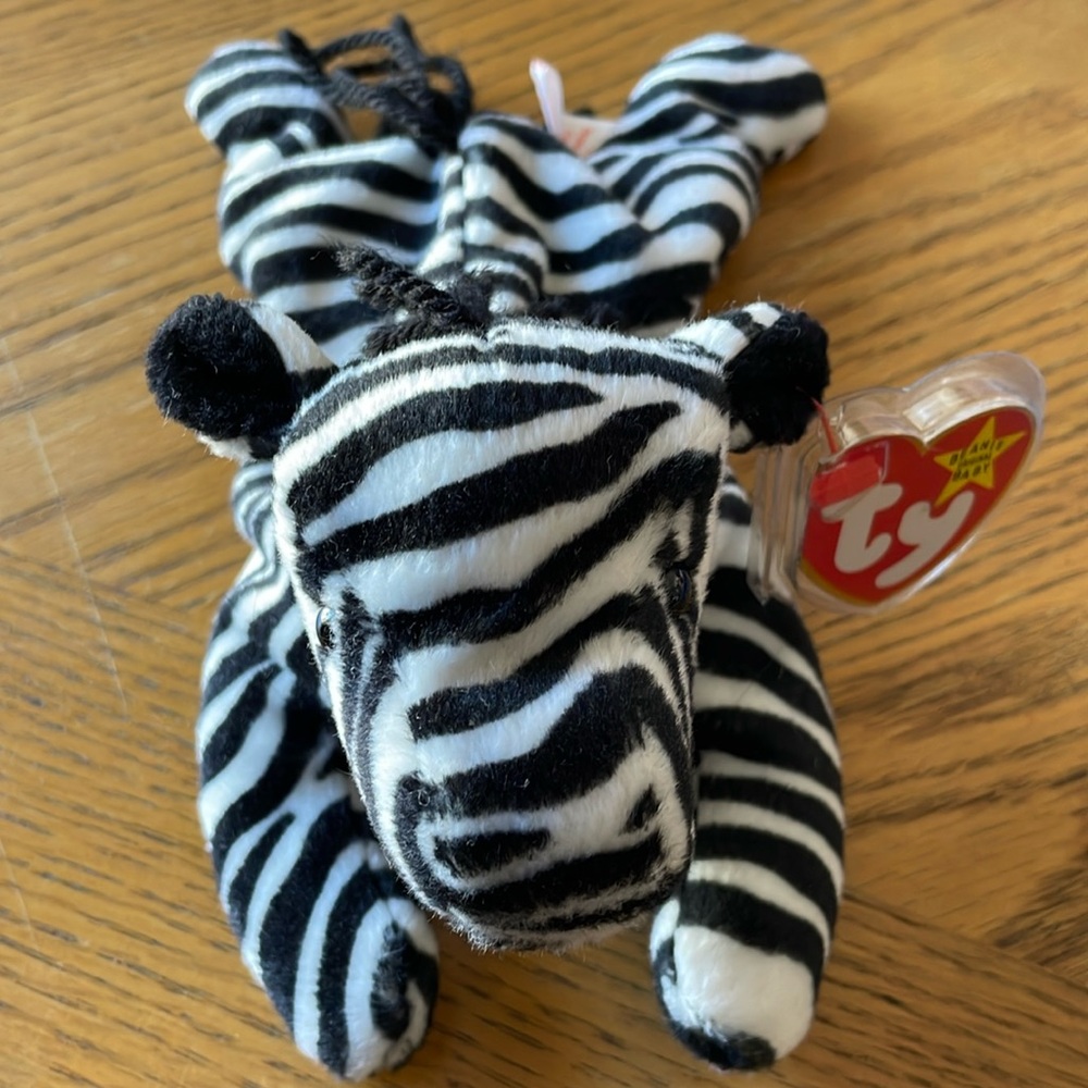 1995 Ty Original Beanie baby ZEBRA, ZIGGY with Heart tag/ tush tag